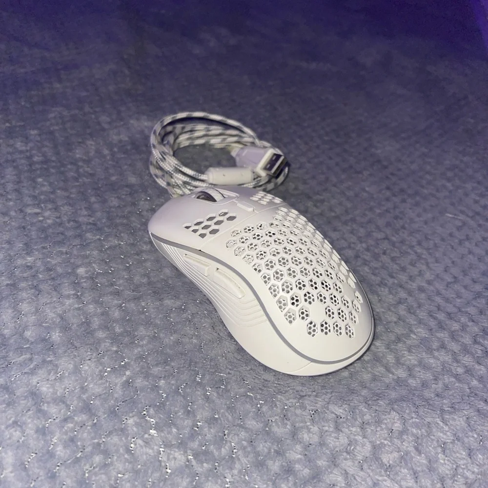 White keyboard and Mouse
